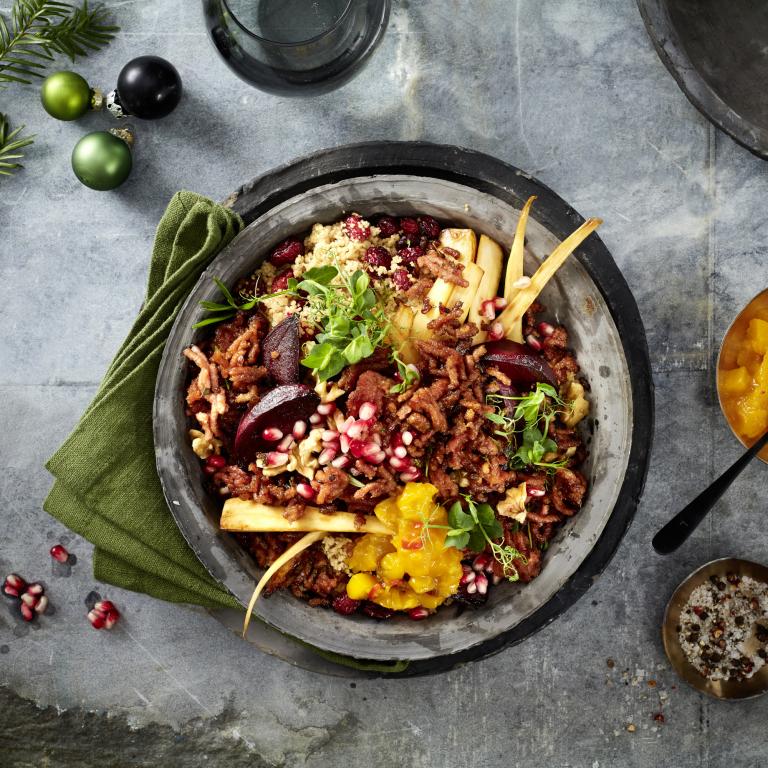 KASVISKULOJA SENSATIONALISTA HACK-, CUSCOUS- JA APPELSIINI-MANGO-CHUTNEY-, EGETAARIC-KULOLLA SENSATIONALISTA HACK-, KUSKUUS- JA APPELSINSI-MANGO-CHUTNEY-TULLA KASVISKULOJA SENSATIONALISTA HACK-, CUSCOUS- JA APPELSIINI-MANGO-CHUTNEY-, EGETAARIC-KULOLLA SENSATIONALISTA HACK-, KUSKUUS- JA APPELSINSI-MANGO-CHUTNEY-TULLA